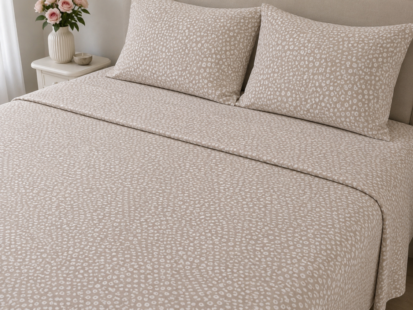 Taupe Dotty Bedsheet Set - 100% Cotton