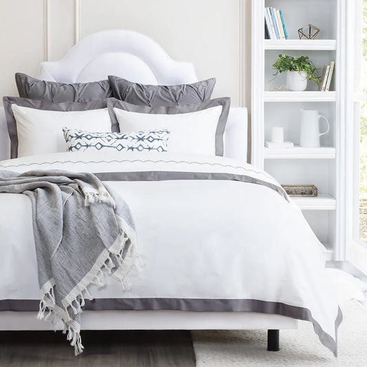 Noir Glacier Grey Line Satin Duvet Cover Set